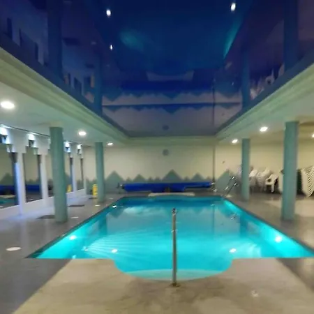 Family Friendly 2 Bedroom And 2 Bathroom Near The Beach Apartment Benalmadena